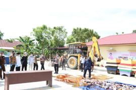 Polres Serdang Bedagai musnahkan minuman keras dan alat perjudian