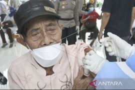 Satgas: Penerima vaksin lengkap capai 162,75 juta jiwa