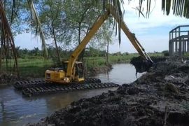 Pemkot Medan normalisasi larit AMD sepanjang 400 meter atasi banjir