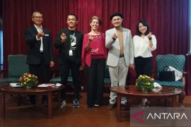 IFI Surabaya gelar kontes musik "La Vie en Rose" bagi musisi lokal