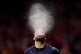 Kyle Walker bertahan di Manchester City hingga 2026