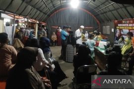 Gerai vaksin terpadu di Pamekasan diserbu calon pemudik