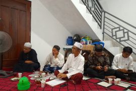 Komunitas peduli muallaf dan dhuafa HST koordinasikan paket lebaran