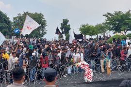 Polres Ternate amankan puluhan mahasiswa, jangan represif