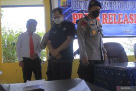 Aparat Ditpolair Polda NTT tangkap penyelundup 26 WNI ke Australia