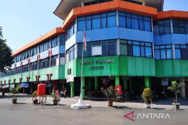 Ratusan pedagang Pasar Kliwon Kudus menunggak miliaran rupiah