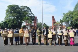 Hari Kartini, Bupati Mojokerto ajak ASN berkarya dan tingkatkan kinerja untuk bangsa