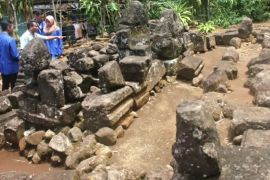 Disparbud Magetan data ulang koleksi benda purbakala dan cagar budaya