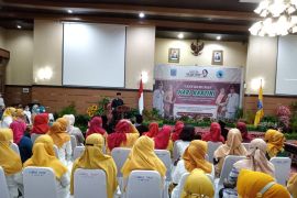 Wali kota mengajak perempuan Mataram jadi Kartini modern