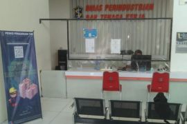 Disperinaker Surabaya terima aduan pekerja soal pembayaran THR