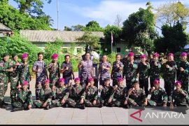 Aspotmar Kasal sapa prajurit pengamanan Pulau Rondo