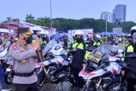 Apel Gelar Pasukan, Kapolri Tekankan Soal Strategi Antisipasi Kemacetan Hingga Vaksinasi Booster saat Mudik