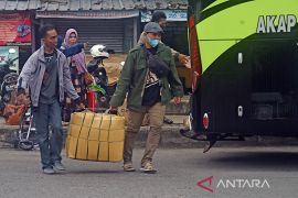 Pemerintah tegaskan vaksin "booster" syarat utama untuk mudik