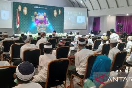 BI Kalbar kenalkan cinta rupiah dengan dongeng di ponpes