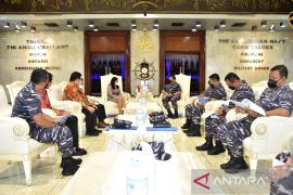 TNI AL- PT Pelni perkuat kerja sama pengamanan pelayaran