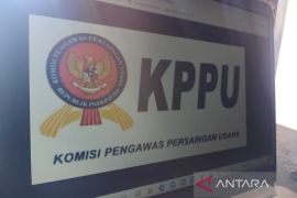 KPPU sebut revisi aturan labelisasi galon berpotensi merusak persaingan usaha