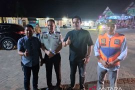 Anggota DPR RI tinjau kesiapan arus mudik Lebaran 2022 di Sulsel