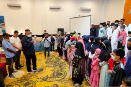 BNPP dan HIPMI berikan santunan bagi anak-anak panti asuhan kota Sorong