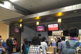 Arus mudik Lebaran di Bandara Lombok sudah terjadi