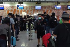 Arus mudik H-7 di Bandara Sultan Baabullah Ternate naik 40 persen