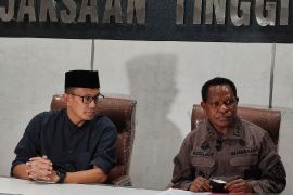 Kajati Papua sebut tersangka kasus korupsi pegadaian Nabire meninggal