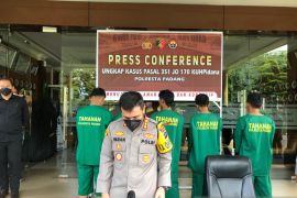 Polresta Padang ungkap korban gantung diri di Kuranji sempat dikeroyok