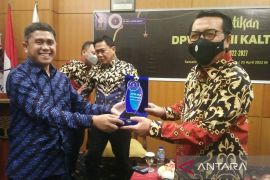 Profesor Syarifudin sarankan IKA UII Kaltim turut bangun IKN