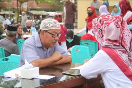 RSUD Wonomulyo dan IDI gelar pengobatan gratis untuk warga lanjut usia
