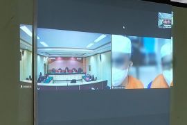 Dua terdakwa korupsi Ipad DPRD dituntut penjara, denda hingga uang pengganti