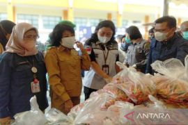 Kementan stabilkan ketersediaan pangan di Kalteng melalui pasar mitra tani