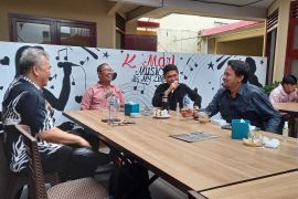 Sulut Political Institut bahas wacana presiden tiga periode