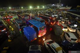 ASDP tambah kapal antisipasi puncak arus mudik
