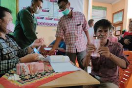 PTPN V kembali kucurkan dana talangan ratusan anggota Kopsa-M