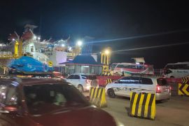 Kurangi kepadatan, pemudik tanpa tiket diimbau tak masuk Pelabuhan Merak