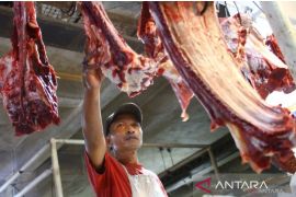 KPPU Surabaya waspadai praktik monopoli kenaikan komoditas