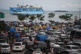 Puncak arus mudik Pelabuhan Merak