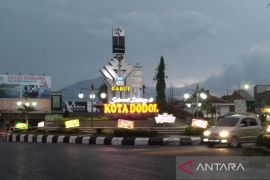 Spektrum - Menikmati mudik Lebaran di jalur wisata Kabupaten Garut