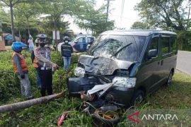 Satu korban luka berat akibat  kecelakaan di Jalinteng Sumatera