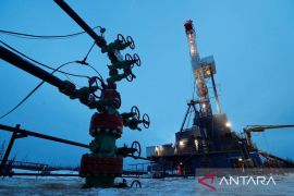 Sanksi baru EU akan sasar minyak dan banyak bank Rusia