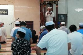 Muslim China berlebaran Selasa