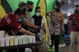 Peracik petasan dicokok polisi