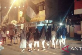 Ratusan warga Ambon masih lakukan pawai takbiran sambut Idul Fitri 1443 H