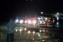 Kepadatan lalin terjadi di penyeberangan Sei Ular Secanggang