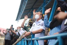 Bebas ke luar negeri, ini syaratnya