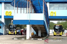Arus balik H+2 antarprovinsi di Terminal Gambut Barakat Kalsel naik