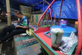 Pedagang es cincau raup keuntungan jutaan rupiah selama mudik Lebaran