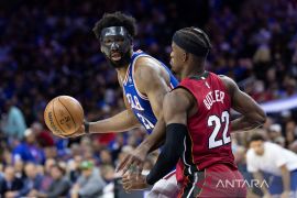 Joel Embiid kembali, Sixers rebut  Gim 3 kontra Heat