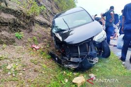 Tiga mobil bertabrakan di Aceh Jaya  saat puncak arus balik