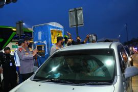 Polri perpanjang waktu penerapan satu arah di jalan tol