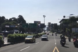 Polisi berlakukan satu arah secara situasional di Simpang Gadog Bogor
